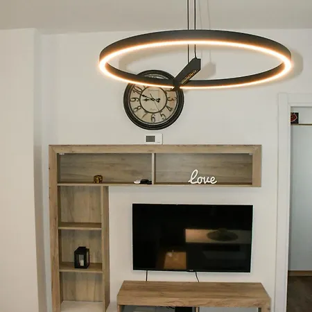 Pcelica Apartment Sombor